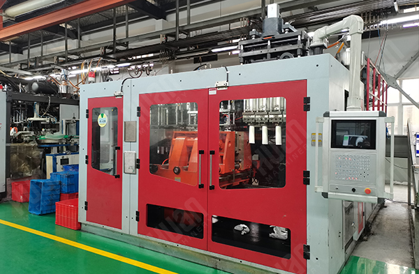 Maintenance and use specification of hollow blow molding machine