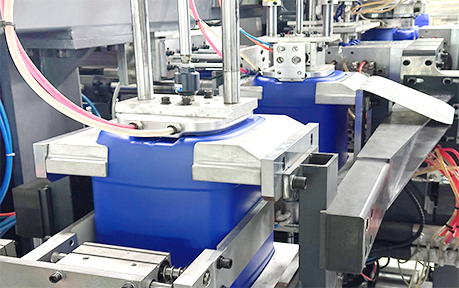 Fully Auto Jerry Can Making Machine: Labor Planning, Safety, and Downstream Automation for Industrial Packaging